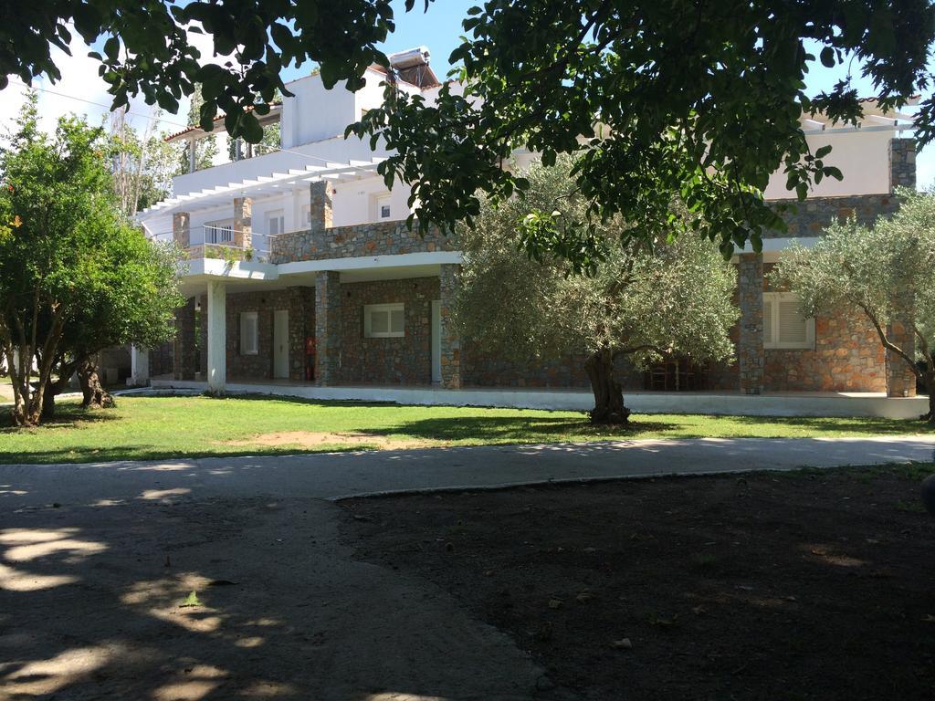 Villa Jeanna Troulos Bagian luar foto