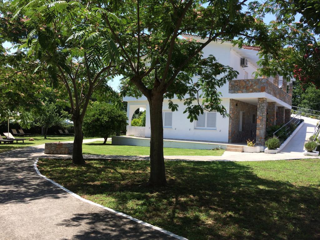 Villa Jeanna Troulos Bagian luar foto
